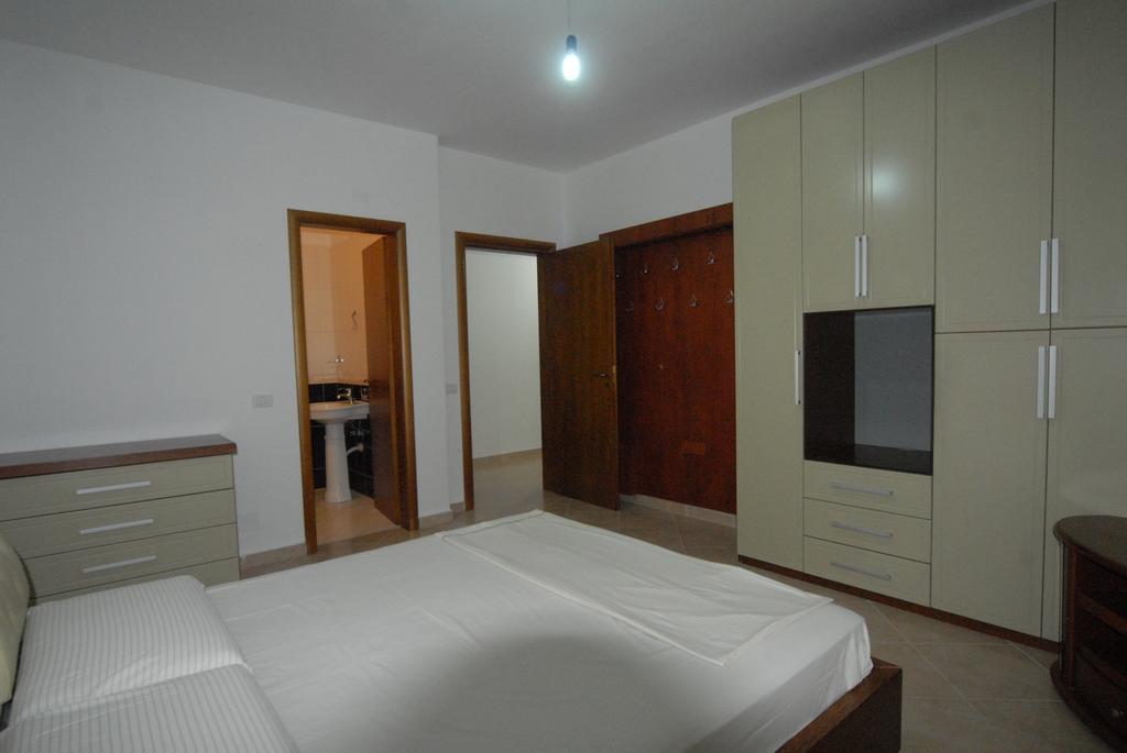Cold Water Residence Vlorë Quarto foto
